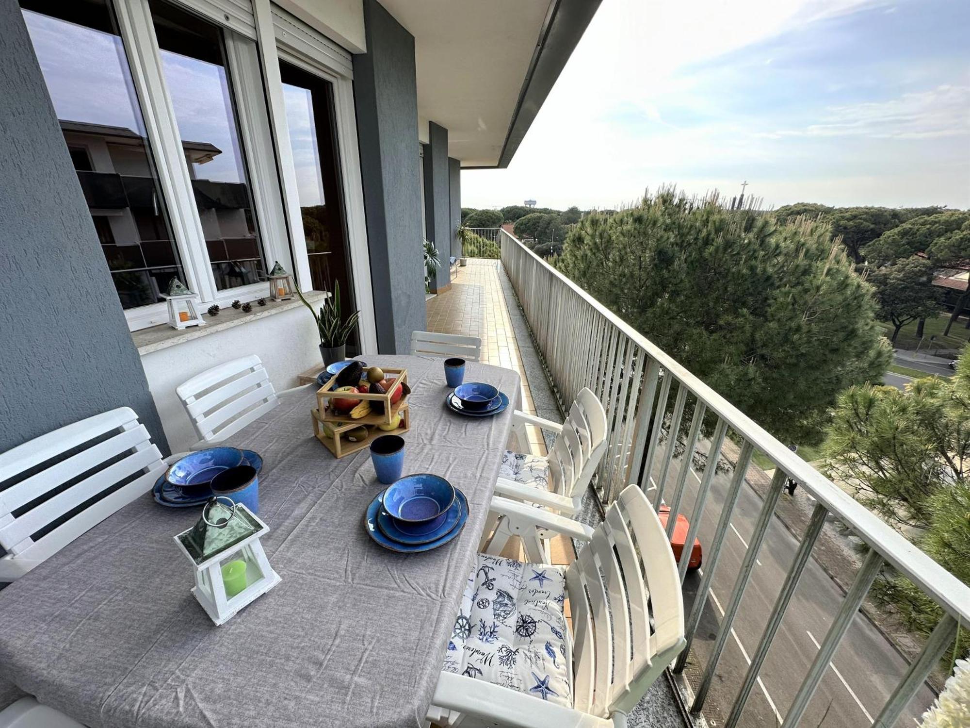 Residence Oceanico Lignano Sabbiadoro Buitenkant foto