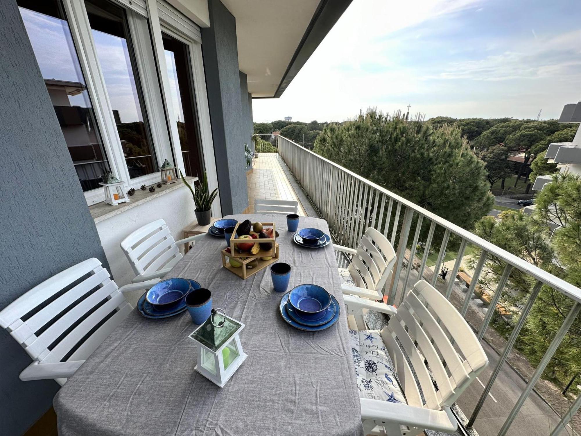 Residence Oceanico Lignano Sabbiadoro Buitenkant foto